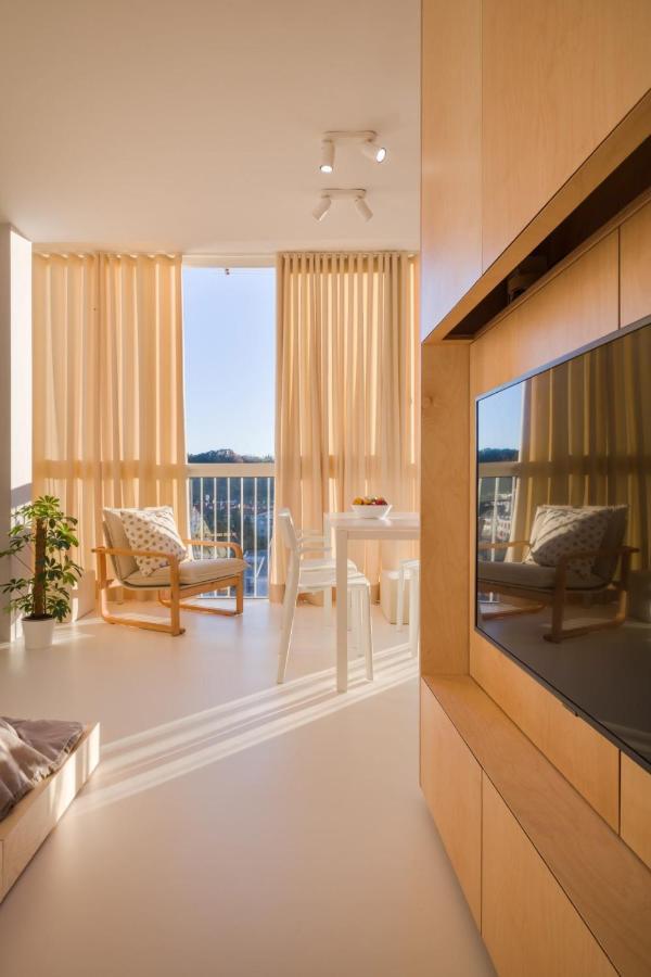 Elegant Studio Apartment With Panoramic View Nova Gorica Exteriör bild